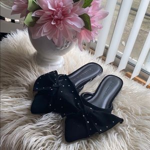 Studded Bow slip on Shoe